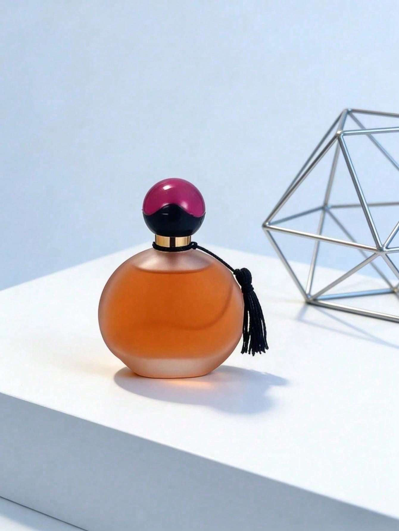 Vintage Püsküllü Yuvarlak Kapa - Pure Perfume Fragrance incelemesi ve fiyatı